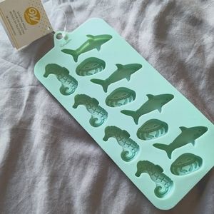 Wilton sealife candy/baking mold